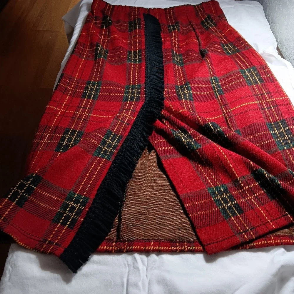 Nina Leonard Skirt Sz L Scottish Plaid Costume Elastic Fringe Midi Slit EUC